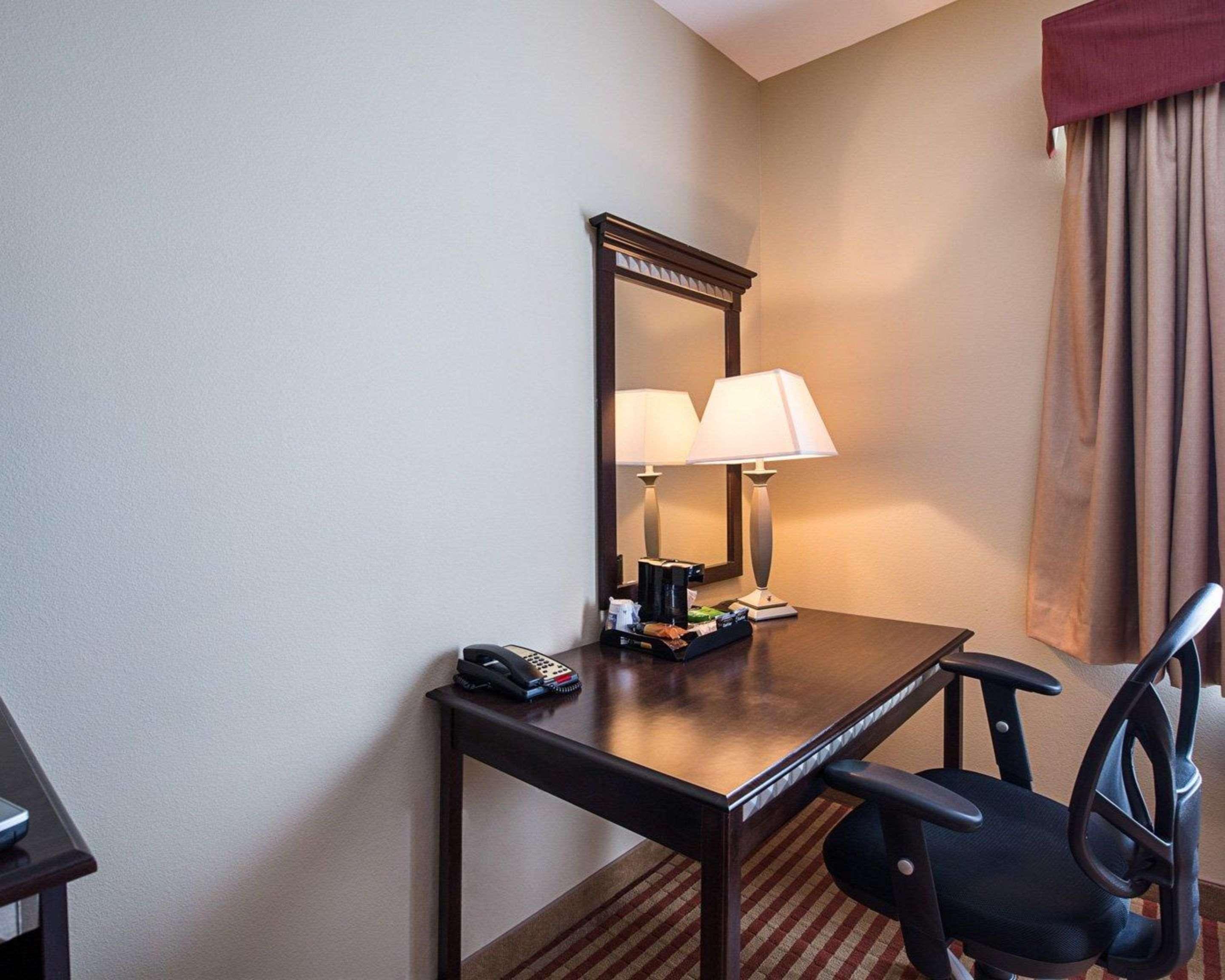 Comfort Inn By Choice Hotels Orange, Tx Buitenkant foto