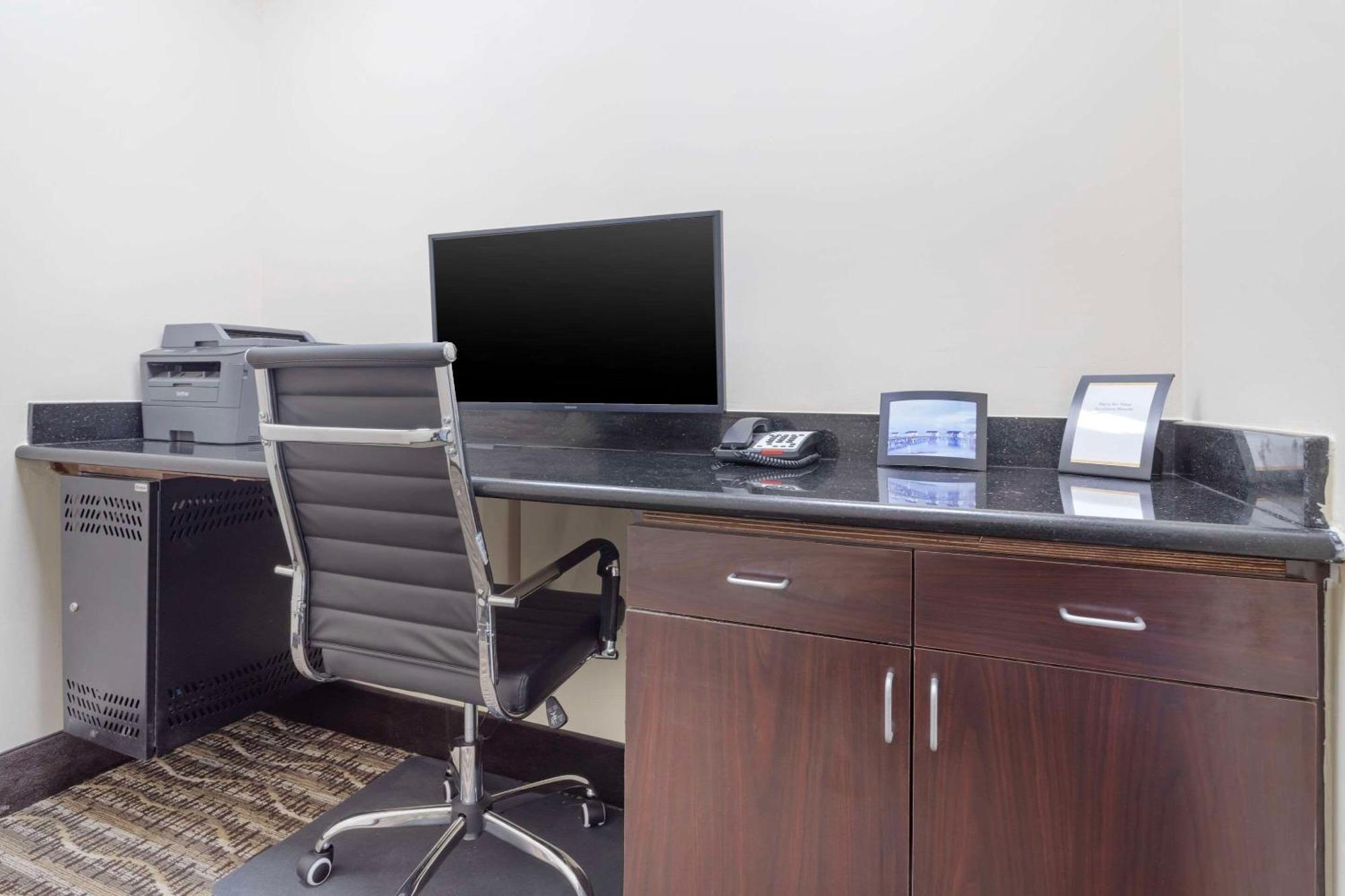 Comfort Inn By Choice Hotels Orange, Tx Buitenkant foto