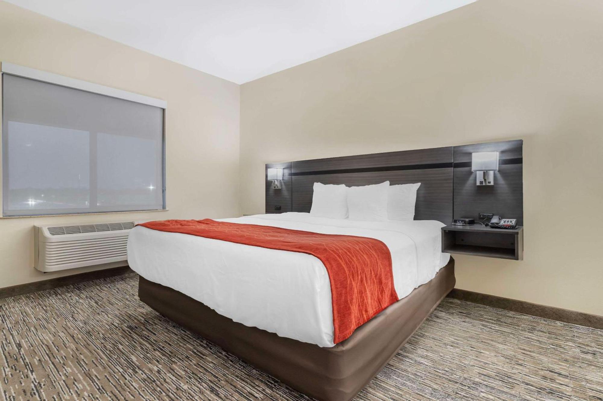 Comfort Inn By Choice Hotels Orange, Tx Buitenkant foto
